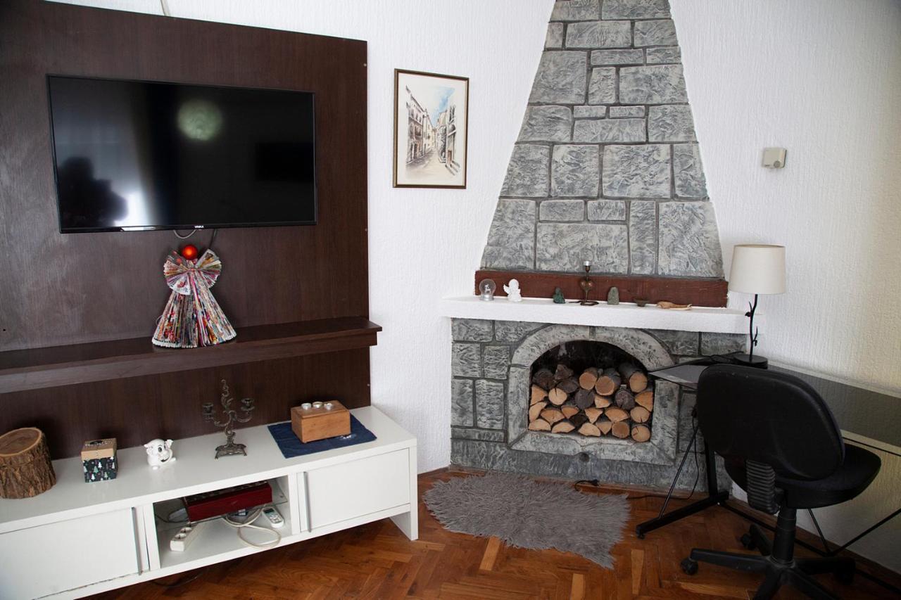 Apartman Ksenija Ðakovo Esterno foto