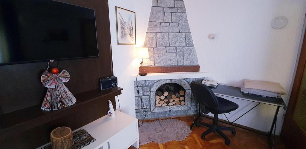 Apartman Ksenija Ðakovo Esterno foto