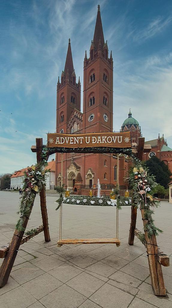 Apartman Ksenija Ðakovo Esterno foto